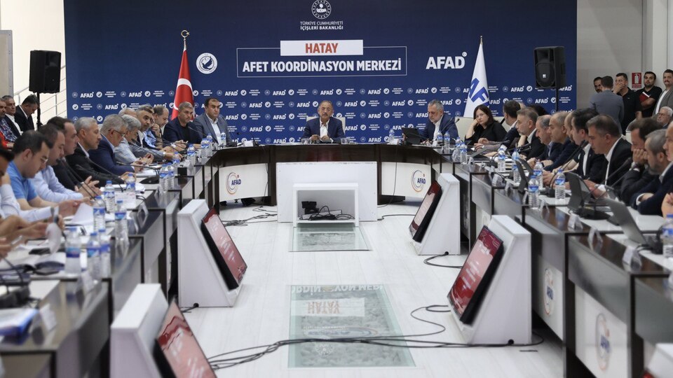 Bakan Özhaseki: Hem kredi hem hibe desteği vereceğiz