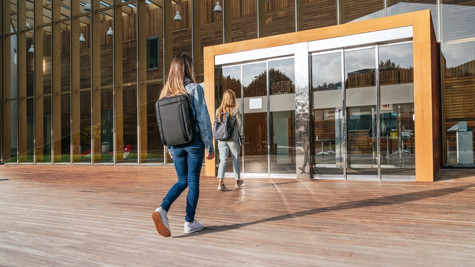 Üniversitelerde 34 yaş üstü kadınlara kontenjan