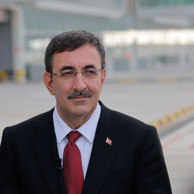 Cevdet Yılmaz: Kıbrıs Türkü ambargoları birer birer yıkacak