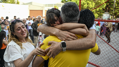 Büyük buluşma! 45 gündür dış dünyayla iletişimleri kesilmişti