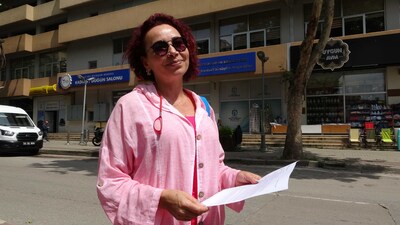 Kanser iddiasıyla göğüsleri alındı! 6 yıldır hukuk savaşı veriyor