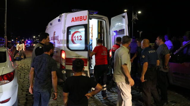 İzmir'de izindeki polisin bıçaklanmasına ilişkin 3 tutuklama