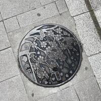 Rögar kapakları neden yuvarlak şeklinde olur?