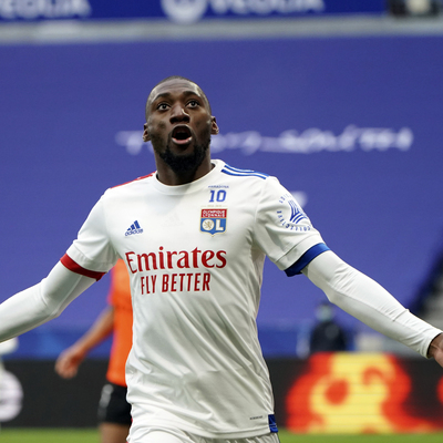 Kartal'ın gözü Ekambi'de