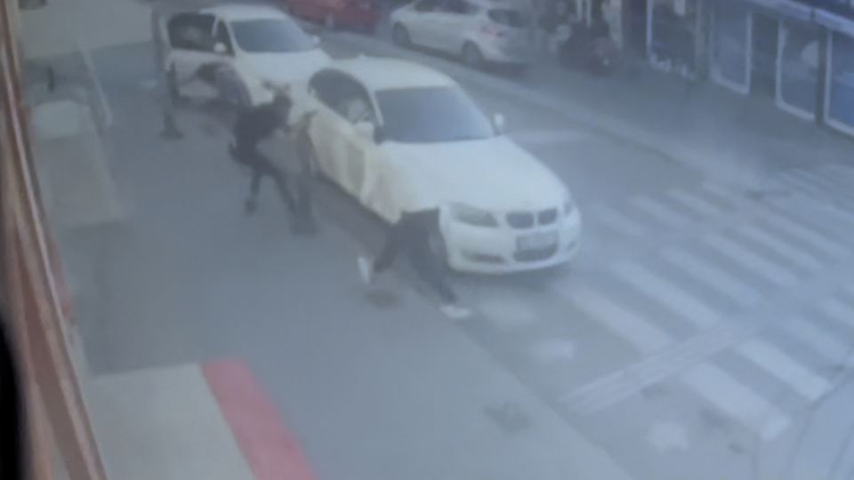 Önce darp sonra silahlı çatışma! İstanbul'da korku dolu anlar