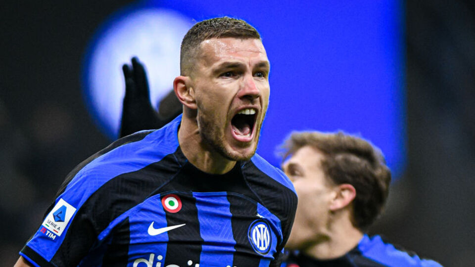 Dzeko Fenerbahçe için İstanbul'da!