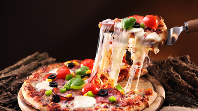 Kolay pizza nasıl yapılır, malzemeleri neler?