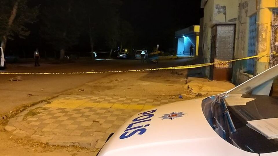 Adana'da pompalı tüfekli dehşet: 1 ölü, 4 yaralı