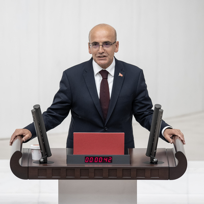 Bakan Şimşek: "Hedef kısa vadede fiyat istikrarı ve finansal istikrar"