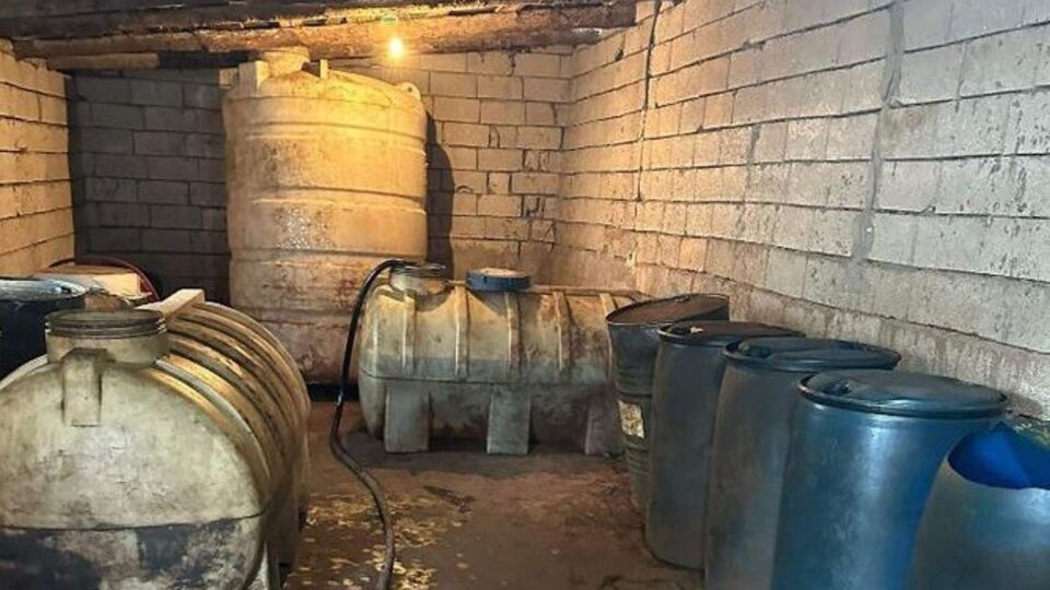 Ağrı'da 3 bin 150 litre gümrük kaçağı motorin ele geçirildi