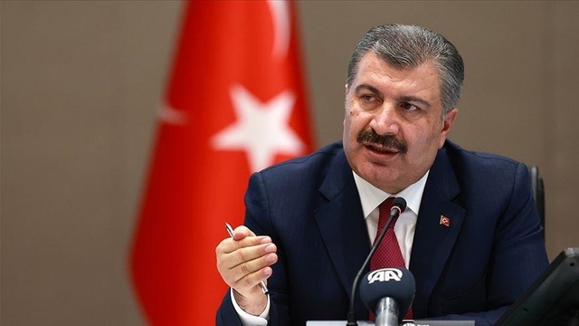 Sağlık Bakanı Fahrettin Koca: Bayramda 19 bin 83 acil sağlık personeli  görev başında