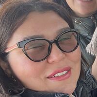 Lütfen göz kapak ameliyatını göz doktorlarına olun