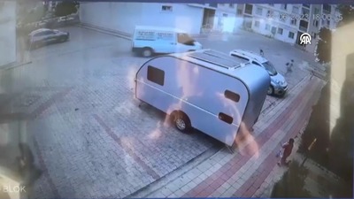 7 yaşındaki çocuk 5 yaşındaki kardeşini ezdi!