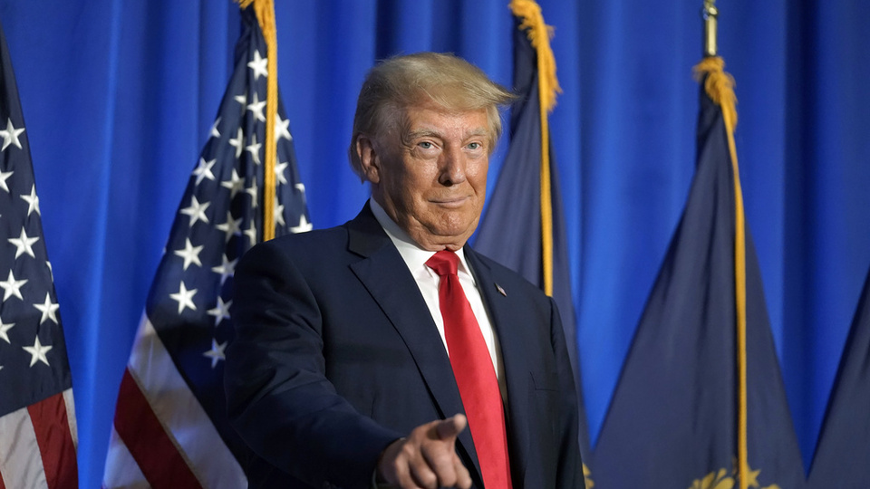 Trump: Komünistlerin ülkeye girişini yasaklayacağım