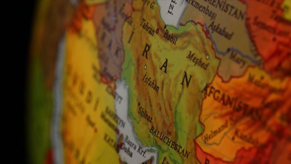 İran'da korkutan deprem