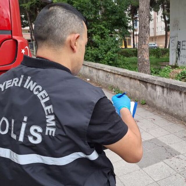 Samsun'da bıçaklı kavga: 2 yaralı