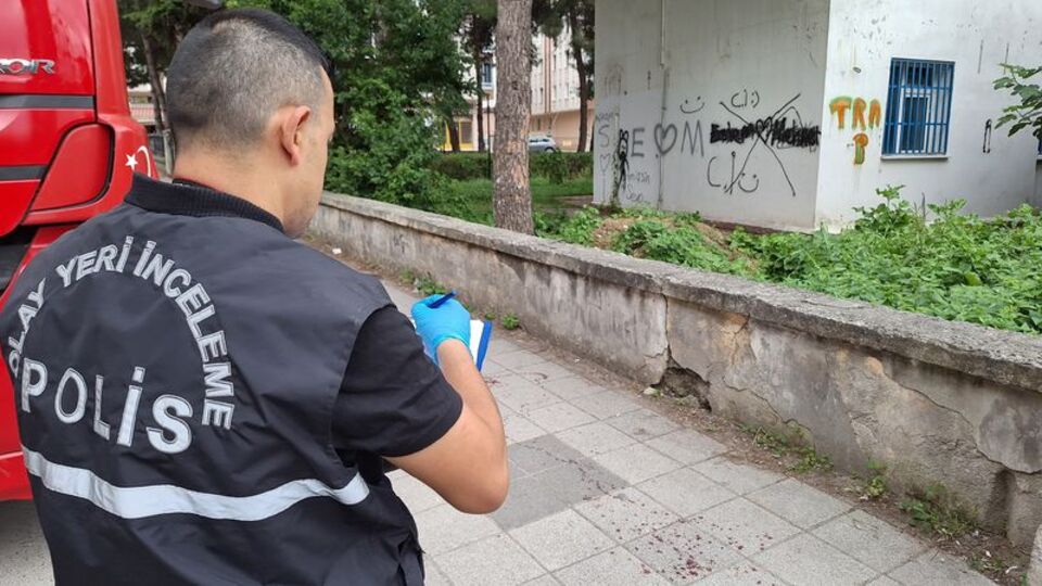 Samsun'da bıçaklı kavga: 2 yaralı