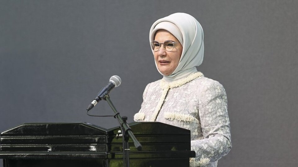 Emine Erdoğan'dan "Koruyucu Aile Günü" paylaşımı