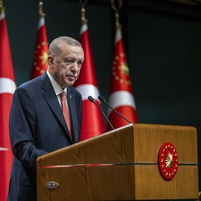 Cumhurbaşkanı Erdoğan, diplomasi trafiğini bayramda da sürdürdü