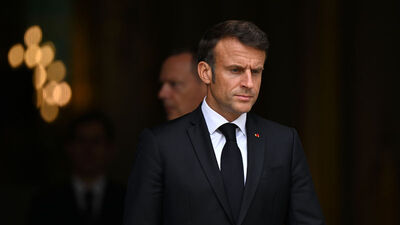 Macron'dan flaş açıklama! Sosyal medya ve ailelere çağrı