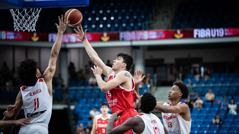 Gençler yarı finalde kaybetti