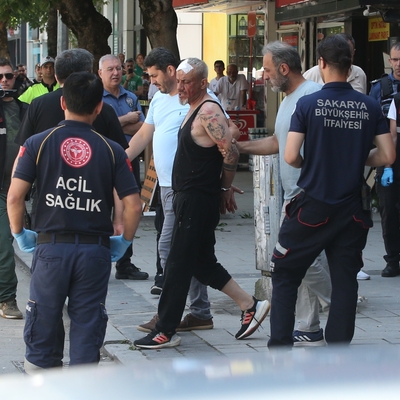 Sakarya'da dehşet! Kadını rehin aldı...