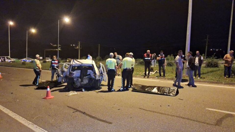 Samsun'da feci kaza: 3 ölü, 2 ağır yaralı