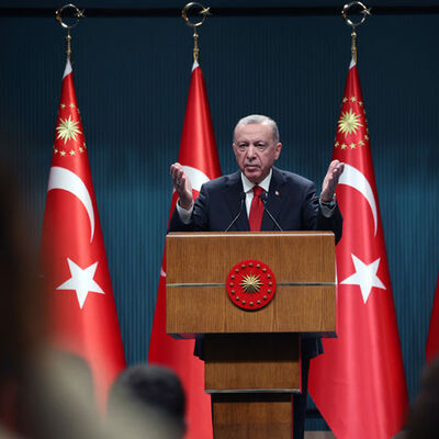 Kabine toplantısı bugün! Maaş zamları, torba kanun, İsveç...