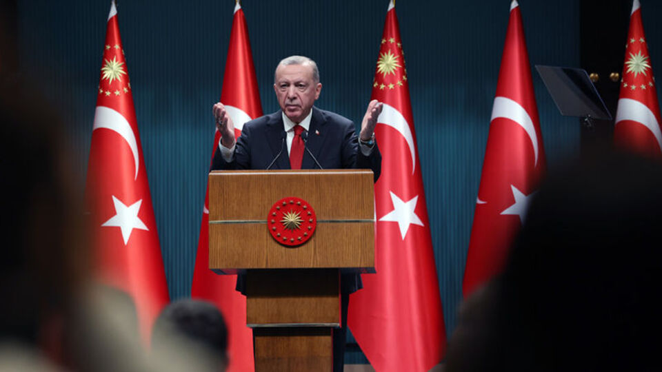 Kabine toplantısı bugün! Maaş zamları, torba kanun, İsveç...