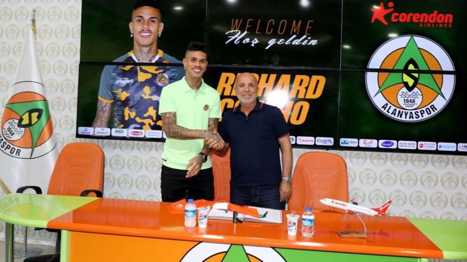 Alanyaspor'a Brezilyalı orta saha