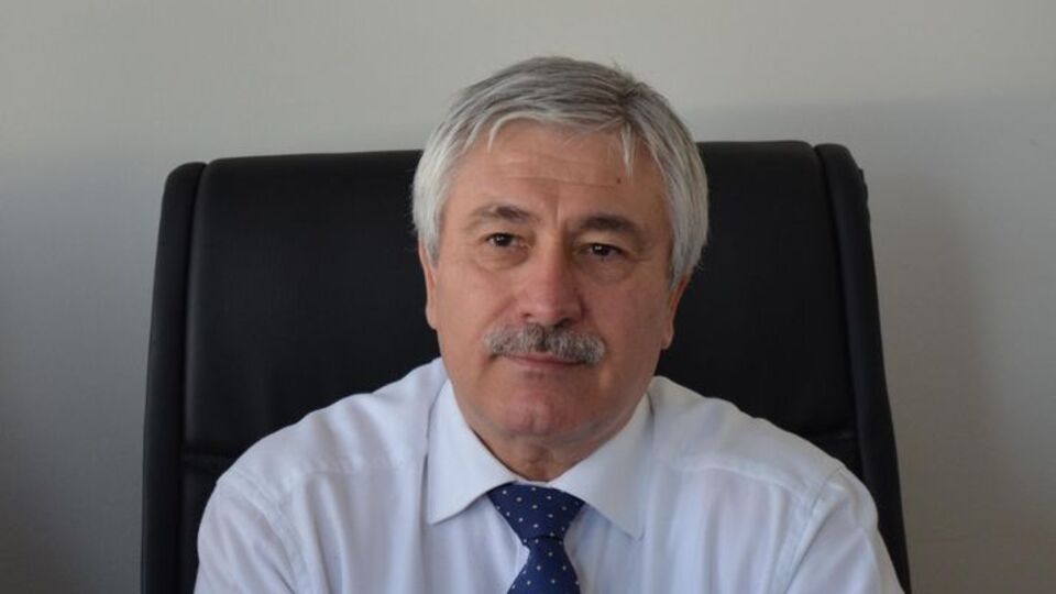 FETÖ şüphelisi eski EÜ Rektörü Hoşcoşkun yakalandı