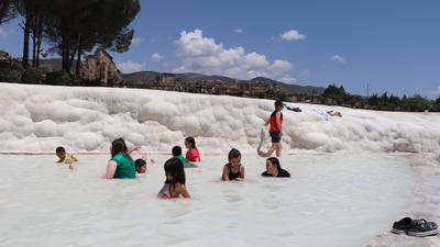 Müze ve ören yerlerine ziyaretçi akını