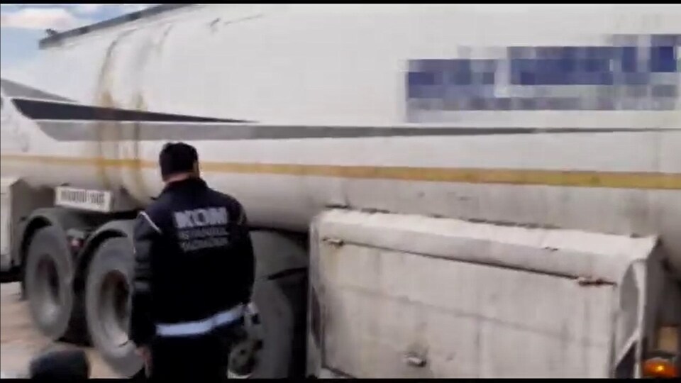 Topladıkları atıklarla "10 numara yağ" ürettiler!