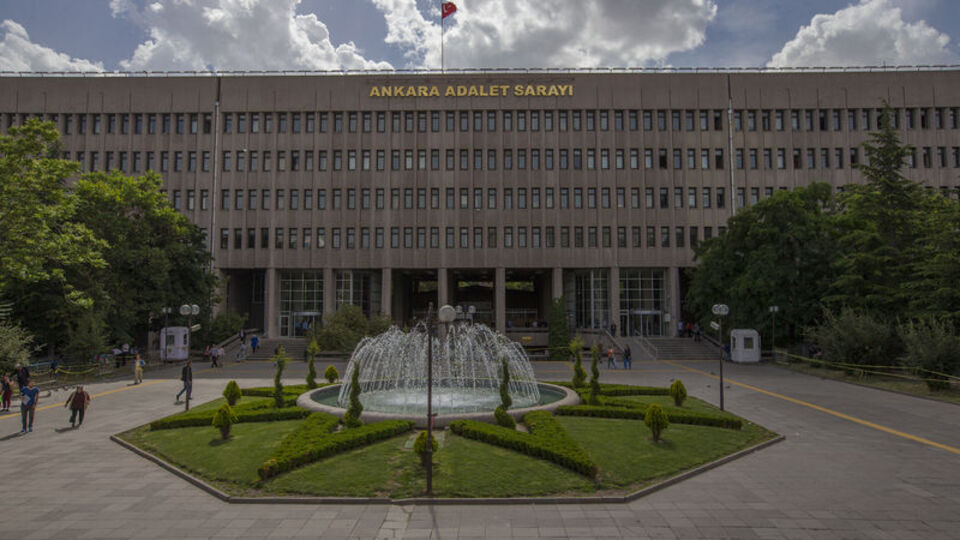 Eski vekillere ait fezlekeler başsavcılıkta