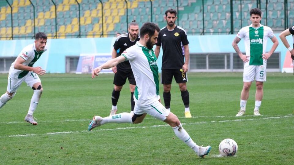 Bursaspor'da yaprak dökümü