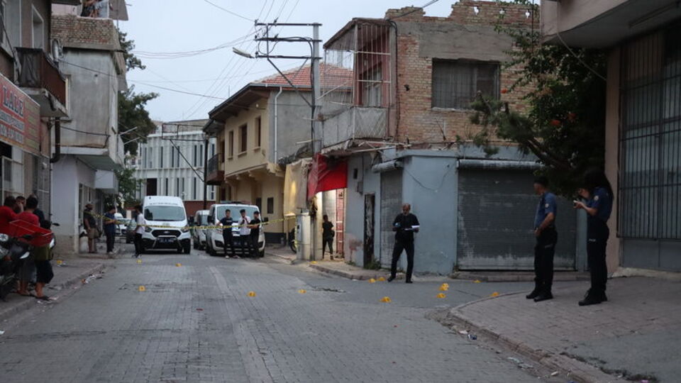Adana'da iki grup arasında silahlı kavga: 2 ölü