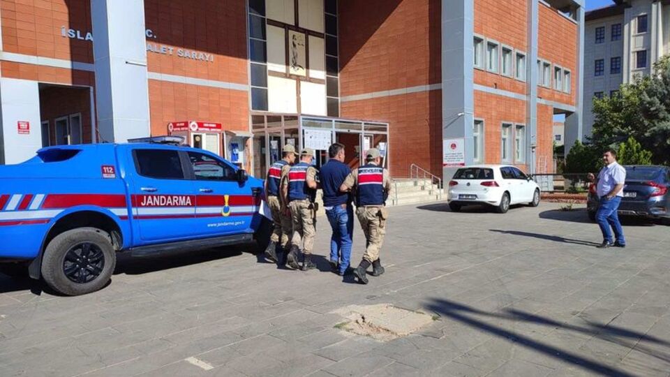 Covid-19 iznindeki hükümlüler için açıklama