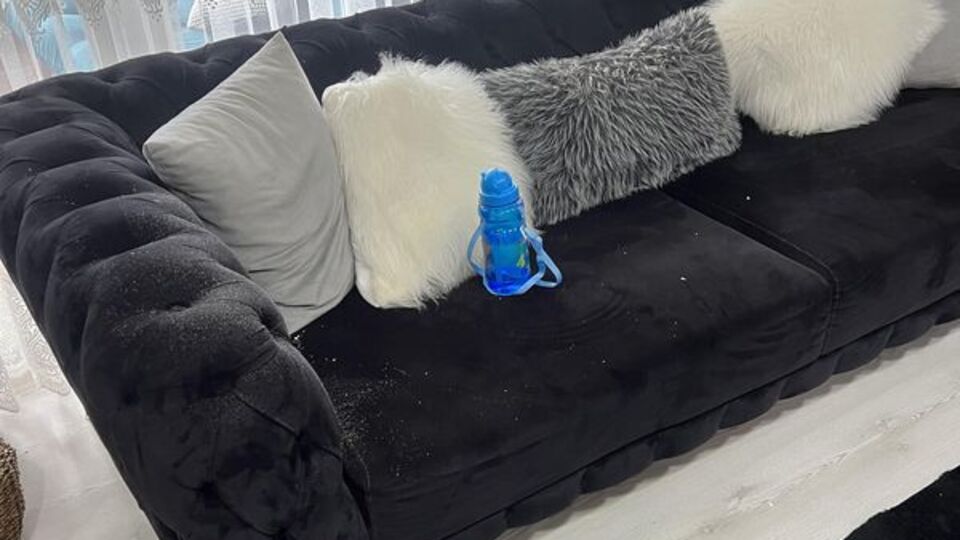 Yorgun mermi dehşeti! Minik Eymen'in yanına düştü!