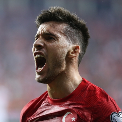 Umut imzayı atıyor!