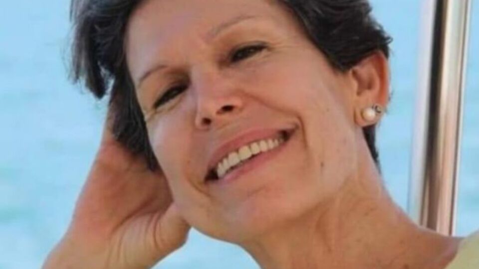 Sanatçı Olcay Poyraz hayatını kaybetti