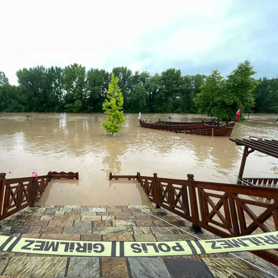 13 il için turuncu uyarı! Karadeniz'de sel tehlikesi var