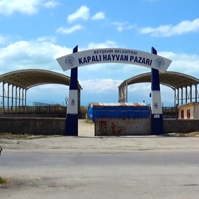 Beyşehirde şap hastalığı sebebiyle hayvan pazarı kapatıldı