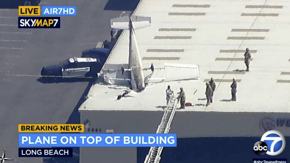 ABD'de uçak burun üstü düştü