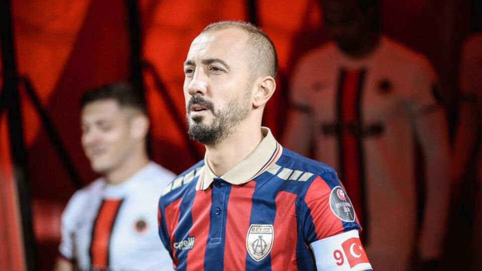 Ahmet İlhan, Altınordu'ya veda etti