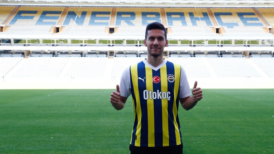 Fenerbahçe'den bir imza daha!