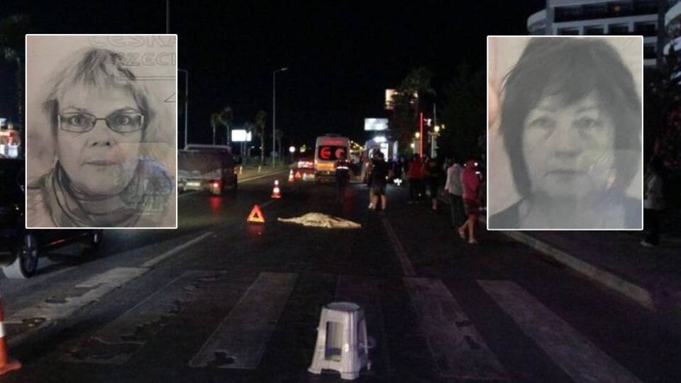 Tur midibüsü turistlerin arasına daldı: 2 ölü