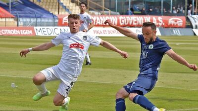 Kaf-Kaf, Beşiktaş'tan transfer etti