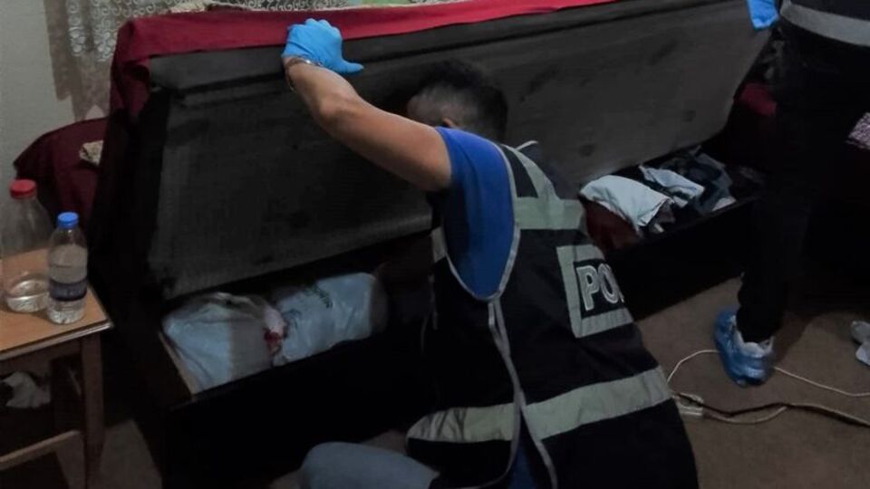 Deprem dolandırıcıları tutuklandı