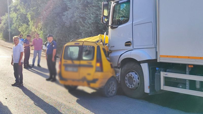 Tatil dönüşü feci kaza! Aynı aileden 4 kişi öldü