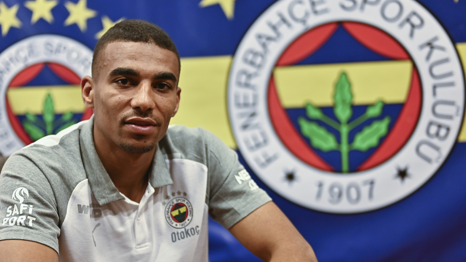 "Her formasyonda oynarım"